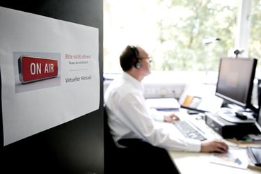 Paracelsus Medizinische Privatuniversität - Pflegewissenschaft Online