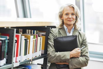 Bücherregal Pflegereferentin